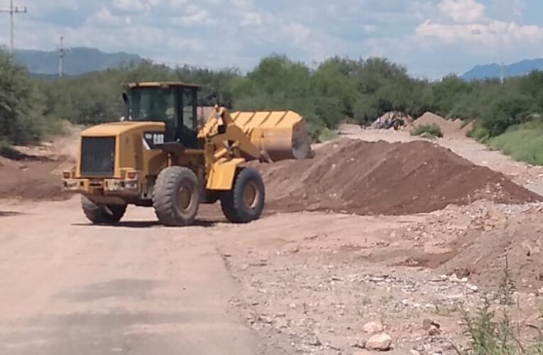 Trabaja Junta de Caminos en mantenimiento de carreteras y caminos estatales