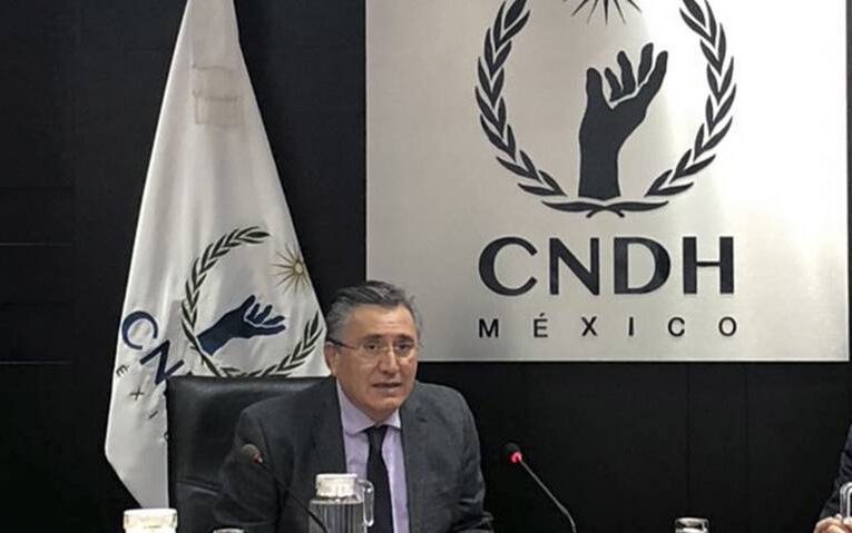 CNDH presenta acción de inconstitucionalidad contra Ley Garrote