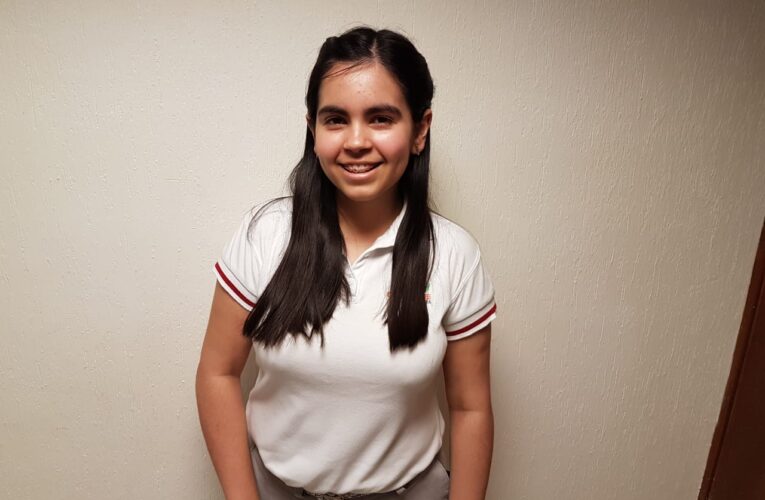 Alumna de CECyTE Sonora compite para ir a la Olimpiada Internacional de Informática en Singapur