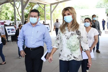 CLAUDIA PAVLOVICH MEJORAN ESCUELAS EN CINCO AÑOS