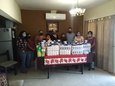 ARMANDO ALCALA APOYA A MUJERES TRABAJADORAS