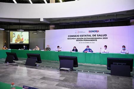 GOBERNADORA SONORA VA POR SEMAFORO VERDE