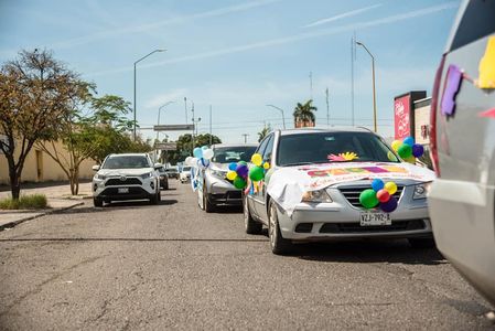 Realiza DIF Cajeme Caravana «Todos Unidos por el Autismo»