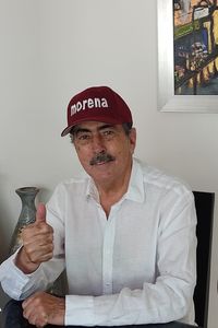 JAVIER LAMARQUE ABANDONA EL HOSPITAL