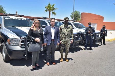 RECIBE LA POLICÍA MUNICIPAL NUEVAS UNIDADES POR PARTE DE GOBIERNO DEL ESTADO