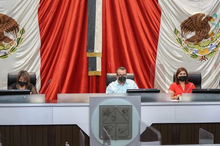 Diputados proponen útiles escolares gratuitos y crear comisión especial La Sauceda