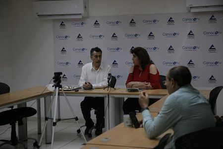 VAMOS A ABRIR PUERTAS, DICE JAVIER LAMARQUE A MIEMBROS DE CANACO.