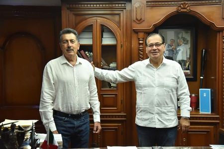 MARISCAL ALVARADO Y LAMARQUE CANO VAN POR UNA TRANSICIÓN ORDENADA Y TRASPARENTE