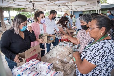 LLEVA GOBIERNO MUNICIPAL CARAVANA RURAL A LA COMUNIDAD DE TESOPOBAMPO