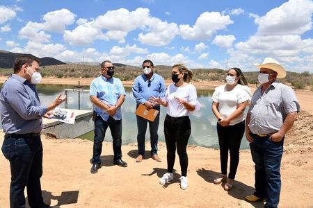 Cumple Gobernadora a habitantes de Ímuris con Laguna de oxidación que mejorará calidad ambiental