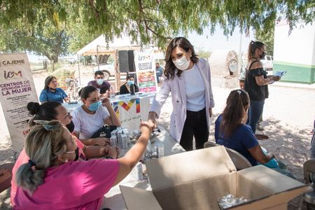 LLEVAN SERVICIOS MÉDICOS GRATUITOS A FAMILIAS DE LAS ARENERAS A TRAVÉS DE JORNADA DE LA SALUD