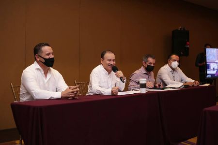 Alfonso Durazo presenta avances de la Comisión Mixta de transición