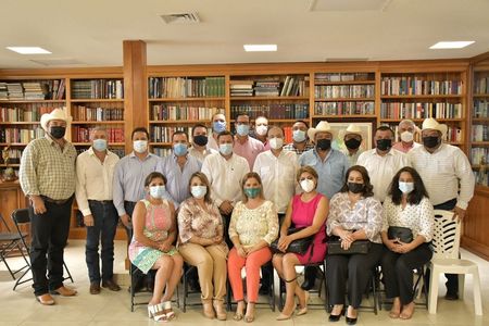 Alfonso Durazo sostiene reunión con alcaldes de oposición; los invita a trabajar por Sonora.