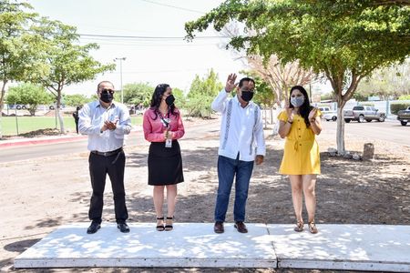 BENEFICIA GOBIERNO MUNICIPAL A PLANTELES EDUCATIVOS CON INTRODUCCIÓN DE DRENAJE SANITARIO Y PAVIMENTACIÓN