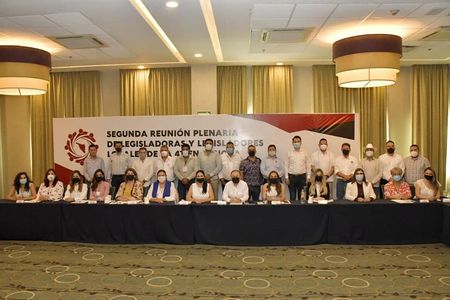 Alfonso Durazo llama a legisladores y legisladoras de la 4T a cumplir con lo prometido en campaña