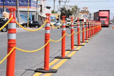 IMPULSAN CULTURA EN PREVENCIÓN DE ACCIDENTES CON FRANJAS Y SEÑALIZACIONES FRENTE A CENTRAL DE AUTOBUSES