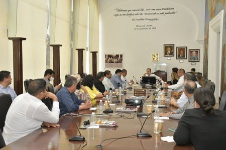 Histórica primera reunión entre gobernador Alfonso Durazo e integrantes de Canacope