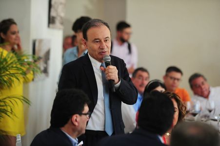 Con modernización de aduanas, traslado de vías del ferrocarril y construcción de parque lineal, transformaremos el rostro de Nogales: Alfonso Durazo