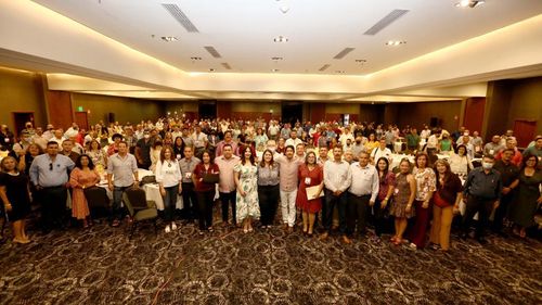 Se reúnen docentes para definir la organización y funcionamiento de las escuelas durante el próximo ciclo escolar: SEC