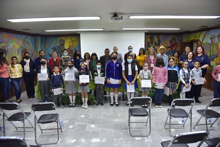 RECONOCEN A NIÑAS Y NIÑOS GANADORES EN CONCURSO DE CUENTO 2022