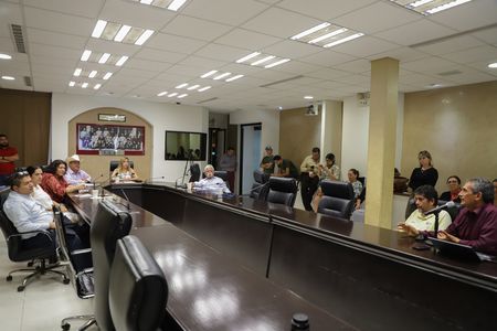 Presentan proyecto de bosque urbano a Comisión de Energía y Medio Ambiente