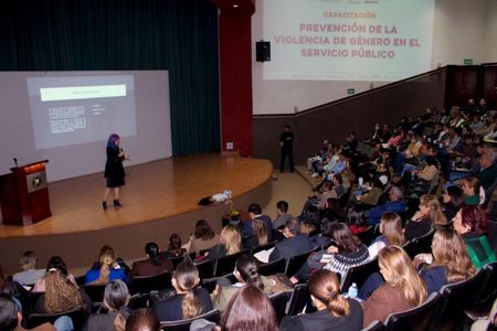 Capacita Contraloría Sonora sobre prevención de violencia de género en el servicio público