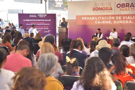 INAUGURAN ALCALDE Y GOBERNADOR OBRAS DE PAVIMENTACIÓN EN CAJEME