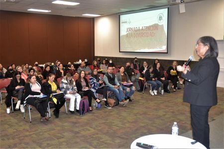 Participan docentes en Jornada de Atención a la Diversidad “Un Reto Posible”