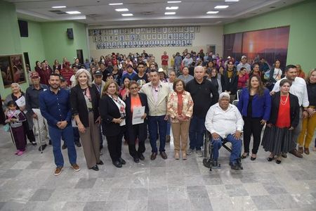 BRINDA LAMARQUE CANO CERTEZA JURÍDICA A 103 FAMILIAS DE LA ZONA URBANA Y ÁREA RURAL