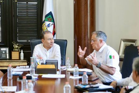 Aeropuertos de Guaymas y Obregón complementan potencialidades del Puerto de Guaymas