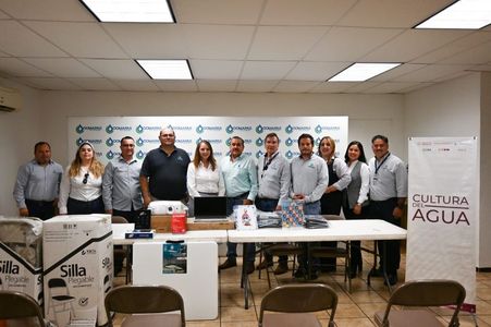 ENTREGA CONAGUA EQUIPOS DE APOYO PARA ESPACIO DE CULTURA DE AGUA DE OOMAPASC