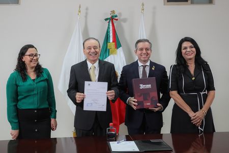 Congreso de Sonora recibe Tercer Informe de Gobierno