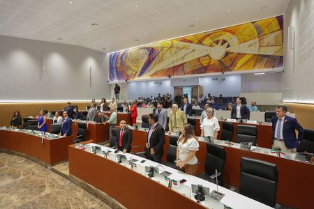 Exhorta Congreso de Sonora a SICT a fortalecer la movilidad en aeropuertos