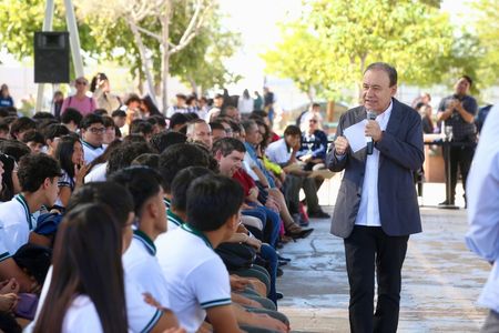 Garantiza Gobernador Durazo acceso a internet gratuito a 16 mil alumnos de Conalep