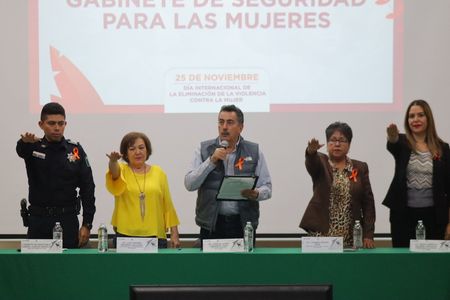 TOMA PROTESTA EN CAJEME JAVIER LAMARQUE A NUEVO GABINETE DE SEGURIDAD PARA LAS MUJERES