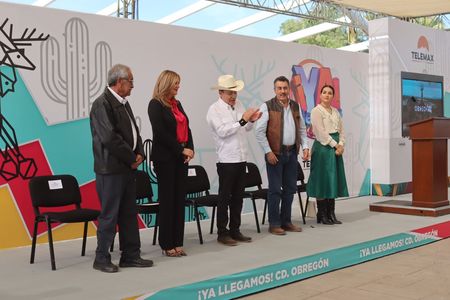 ENCABEZAN ALFONSO DURAZO Y JAVIER LAMARQUE EL LANZAMIENTO DE LA SEÑAL TELEMAX EN CIUDAD OBREGÓN