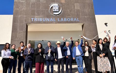 ATESTIGUA ALCALDE JAVIER LAMARQUE INAUGURACIÓN DEL PRIMER TRIBUNAL LABORAL EN CAJEME