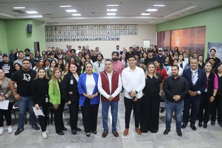 DA LA BIENVENIDA JAVIER LAMARQUE A NUEVOS INTEGRANTES DE JÓVENES CONSTRUYENDO EL FUTURO EN CAJEME