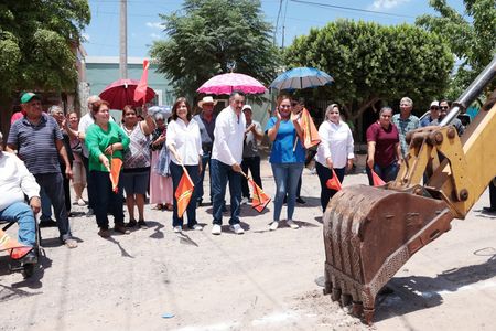 Obras que transforman: Inicia rehabilitación de calle Triticale en la colonia Maximiliano R. López