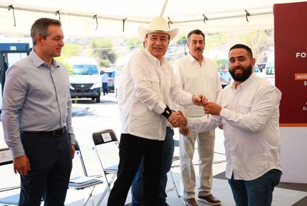 Gobernador Durazo moderniza sistema de transporte en Sonora con entrega histórica de 63 nuevas unidades