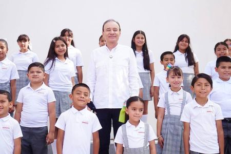 Gobernador Durazo fortalece educación con inversión histórica de más de 1,380 mdp