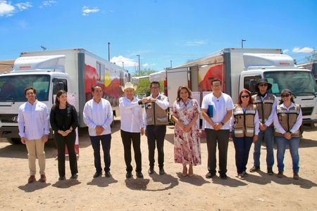 Gobernador Durazo acerca servicios de salud a comunidades rurales con ocho nuevas Clínicas Móviles