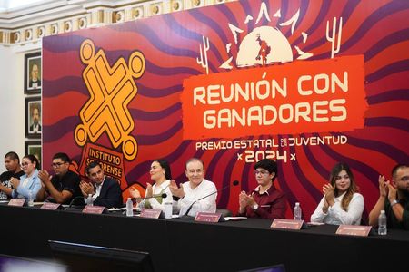 Gobernador Durazo impulsa talento de jóvenes líderes con Premio Estatal de la Juventud