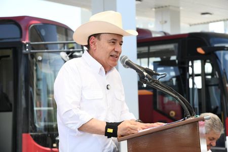Gobernador Durazo consolida modernización histórica del transporte con 371 nuevas unidades en Sonora