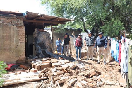 Gobierno de Sonora realiza acciones en favor de ciudadanía tras lluvias intensas por paso de ciclón Lorena