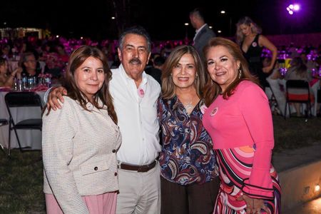 Acude Javier Lamarque a «Luna Rosa Sonora» un evento a favor de mujeres sobrevivientes de cáncer de mama