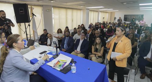 Socializa Congreso de Sonora iniciativa para proteger a personas embarazadas y con discapacidad