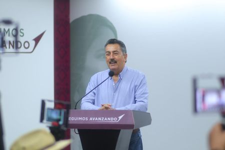 IMPLEMENTA GOBIERNO MUNICIPAL PLAN DE ACCIÓN PARA REHABILITAR DRENAJES Y CALLES EN LA COLONIA BENITO JUÁREZ