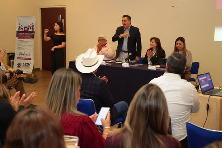 Asiste Javier Lamarque al foro “Socialización y consulta ciudadana en materia de derechos políticos-electorales de personas con discapacidad”