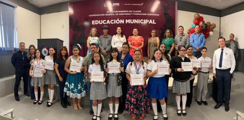 Con éxito culminó el concurso de declamación 2025 para estudiantes de secundaria